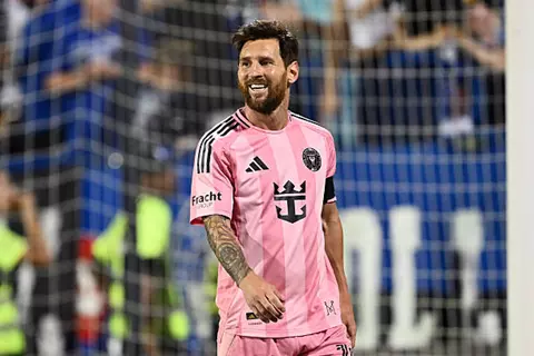 بعد توديع كأس العالم للأندية.. ميسي يقود إنتر ميامي للفوز على مونتريال في الدوري الأمريكي